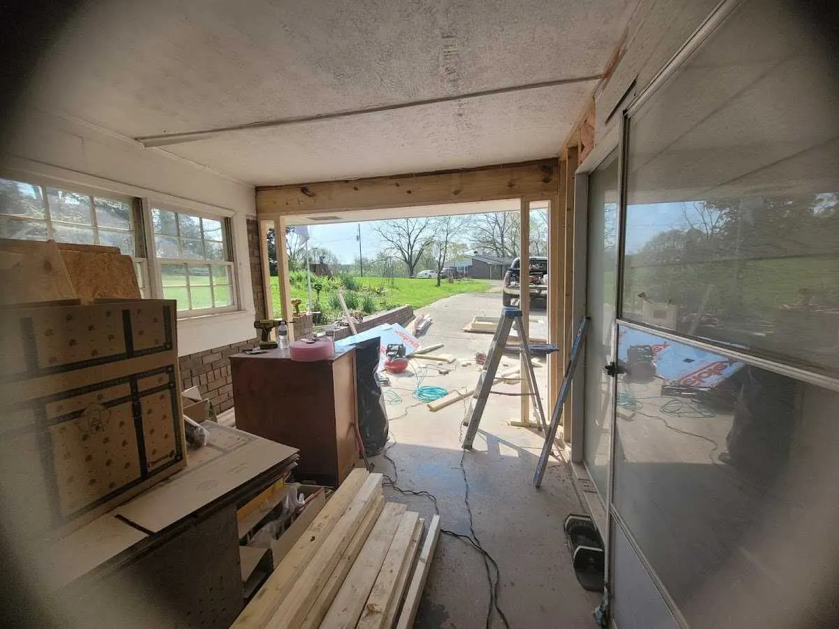 Air movers and dehumidifier for Drying & Dehumidification in Fruitville